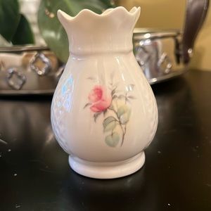 Vintage Donegal Millennium Parian China Irish Rose Vase